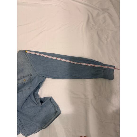 Mossimo Men’s Light-Wash Denim Button Up Size Medium Athletic Fit - Picture 4 of 6